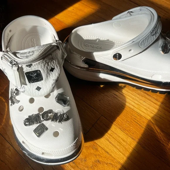 MCM White and Silver Sandals with Star Accents - Picture 3 of 10